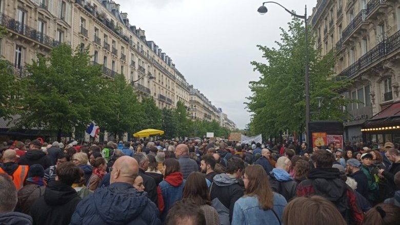 Francia: bocciato anche il secondo referendum sulle pensioni. Ed è gelo con l'Italia per i migranti