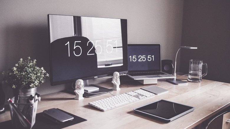 Lavorare da casa conviene davvero? Uno studio svela l'impatto su portafoglio e ambiente