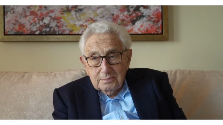 Cosa è emerso dallo scherzo telefonico dei comici russi a Henry Kissinger 