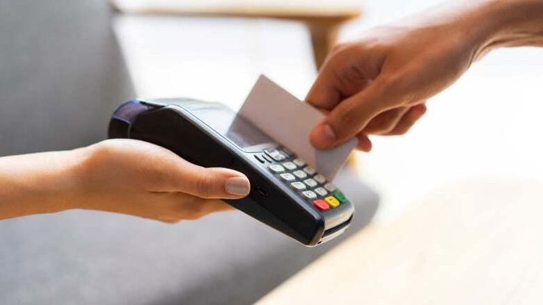 Così la dipendenza da Visa e Mastercard espone l'Europa a nuove vulnerabilità