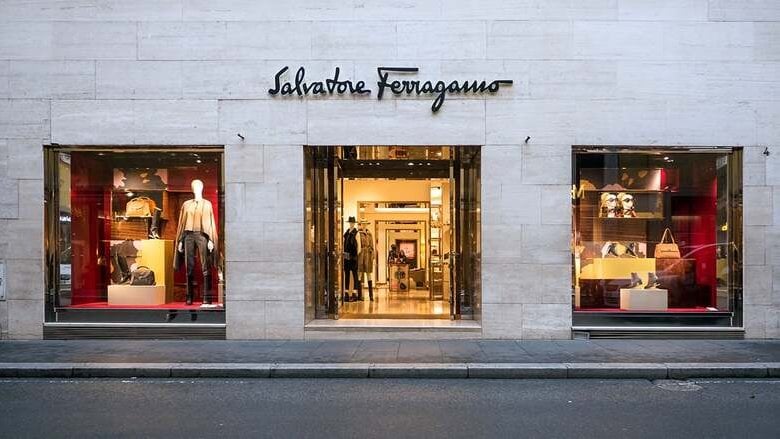 Azioni Ferragamo +111% in un anno, Citi alza il target ma non si fida del tutto