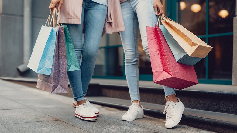 Numeri record del fast fashion. Il segreto di H&M, Inditex (Zara), OVS, Mango e Shein