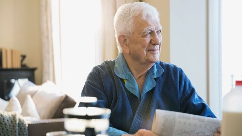 Viviamo più a lungo, ma non meglio. Il paradosso della longevità italiana