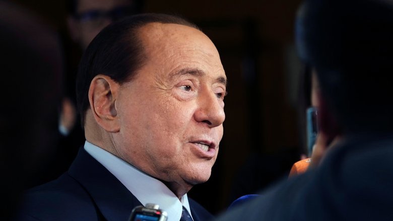 Silvio Berlusconi ricoverato in terapia intensiva al San Raffaele