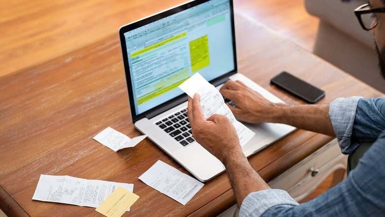 Casa, cibo e trasporti si mangiano il 46% del budget. Come è cambiata la spesa degli italiani in vent'anni