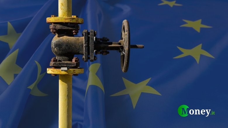 Addio al gas russo, perché l'Ue rischia di passare dalla padella alla brace: i rischi per l'Italia e i vantaggi per la Cina