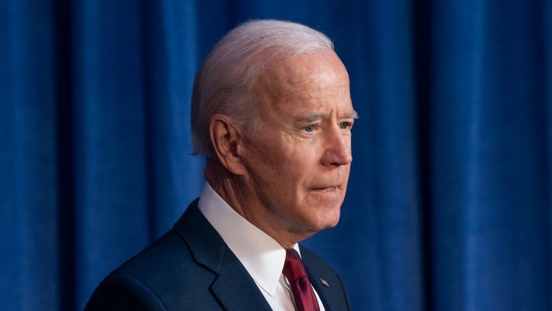 “Troppo anziano”: negli Usa scatta la corsa a scaricare Biden