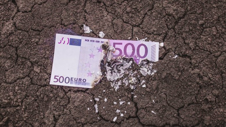 Il peso del debito costringerà i paesi ricchi a scegliere tra più tasse e più inflazione