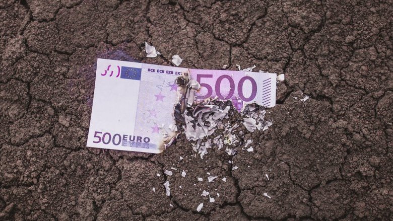 Con lo spread e i rendimenti in rialzo ecco 2 BTP per proteggere i soldi dall'inflazione 