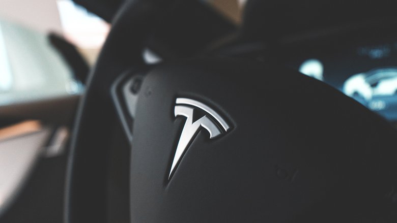 Azioni Tesla: è buon momento per investire?