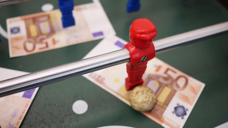 Sponsor di maglia, quanto valgono per le grandi d'Europa