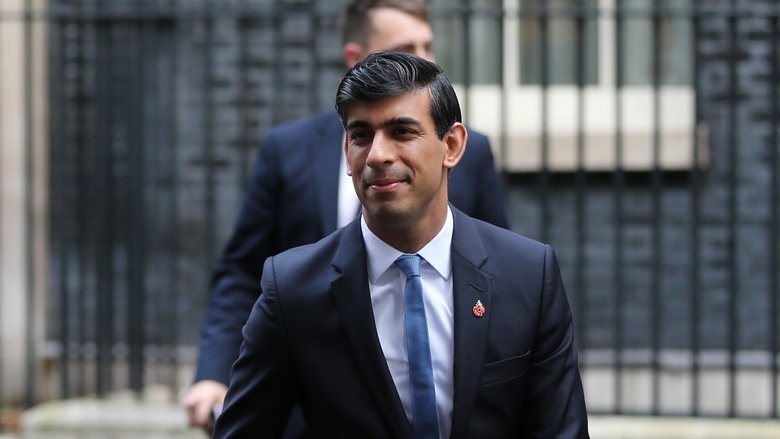 Regno Unito: il premier Rishi Sunak indagato per conflitto d'interessi familiare