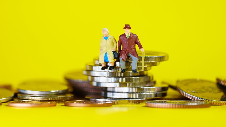 Senza pensione a 71 anni dopo trattenimento in servizio, le possibilità