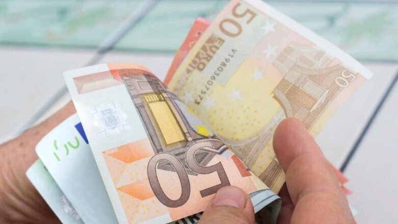 Quale conviene di più, il BTP 6% o buono fruttifero postale a cedola?