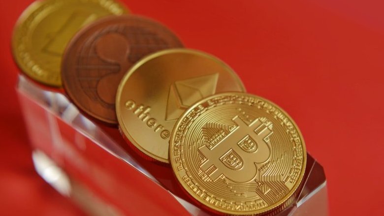 Cosa sono i perpetual futures e perché potrebbero far crollare il Bitcoin a .000