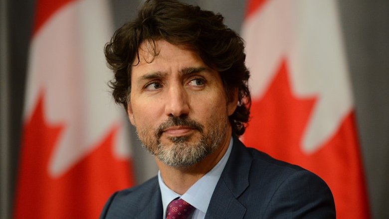 Trudeau assolto per il blocco dei conti dei camionisti, ma il giudice è un suo parente