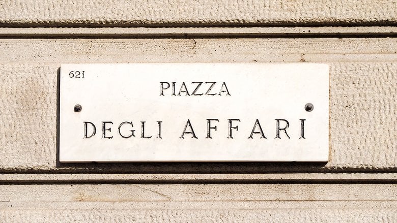 Fondi short vs. analisti. I 5 titoli di Piazza Affari dove la divergenza è più estrema