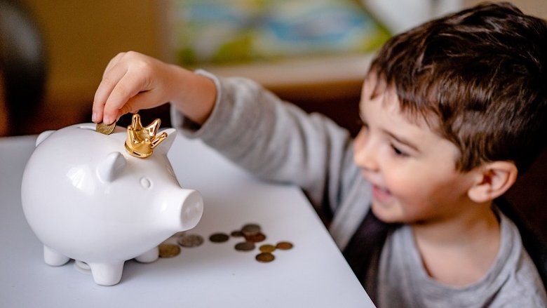 Se investi 100€ al mese, avrai 177.500€ tra 35 anni