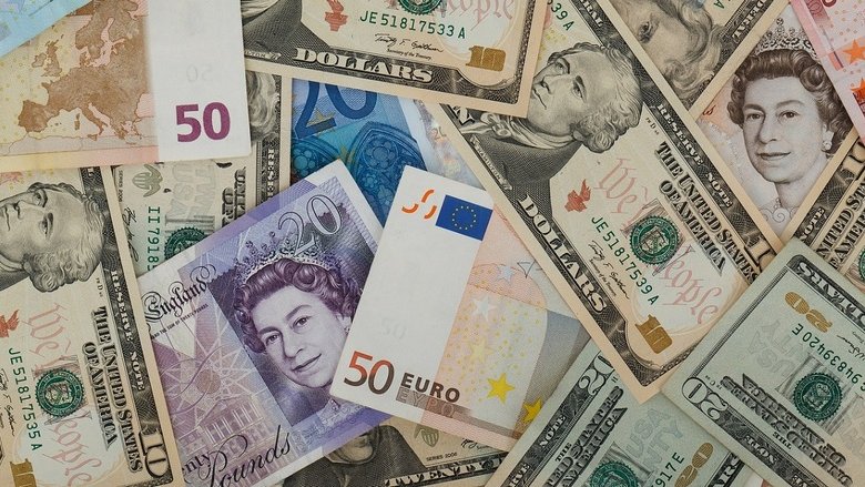 80 trilioni di debito nascosto da FX swaps fuori bilancio. Per questo nessuno fallisce?