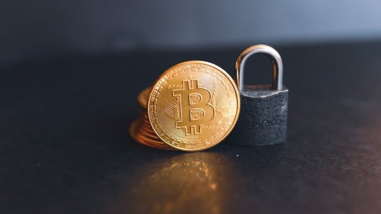 Bitcoin supera i massimi storici. Ma qualcosa non torna