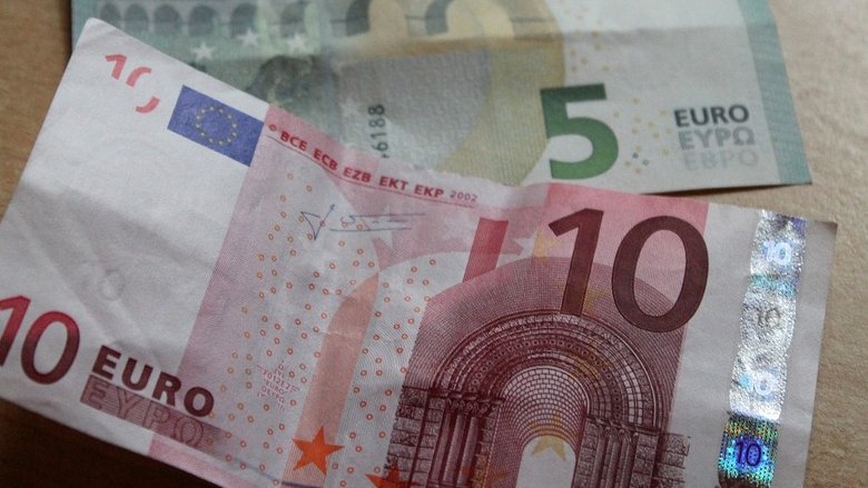 Più scende il tasso sui depositi bancari e più sale la cedola di questo corporate bond