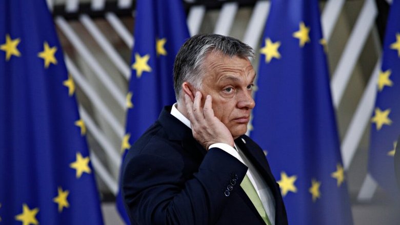 Orban spinge per i colloqui di pace con la Russia: tensioni con Zelensky