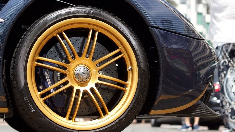 Tutto ciò che c'è da sapere sulle nuove restrizioni imposte al controllo cinese su Pirelli