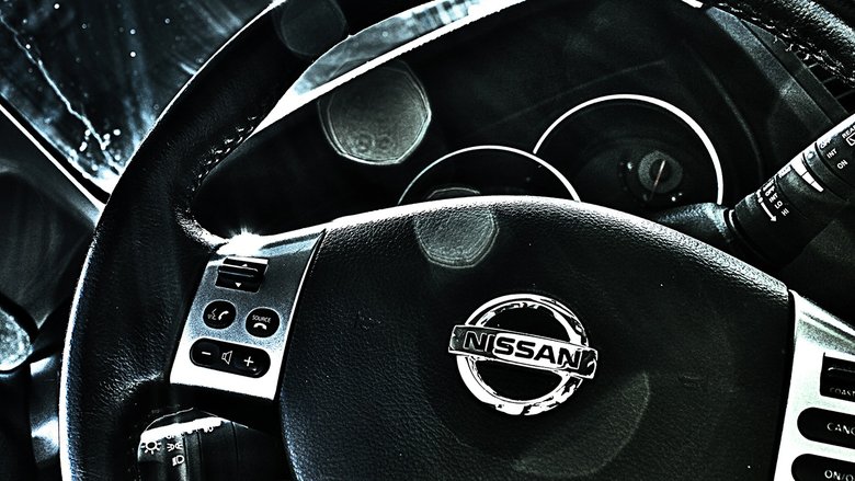 La risposta alle auto elettriche cinesi: ecco il nuovo piano di Nissan 