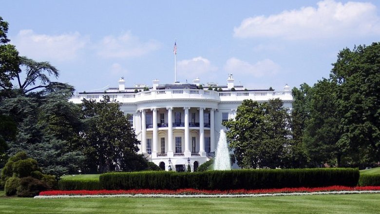 Un dollaro su quattro delle tasse americane sta per finire qui. E nessuno ne parla abbastanza