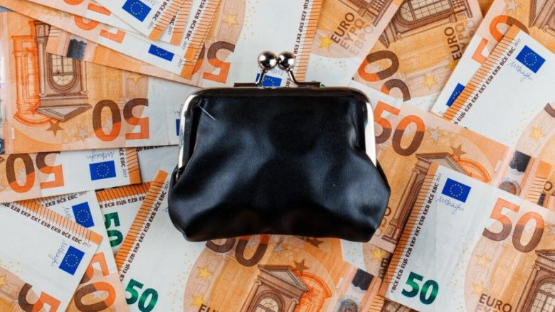 Questo BTP rende più del 4% a scadenza. Ma chi lo compra in genere cerca questo guadagno