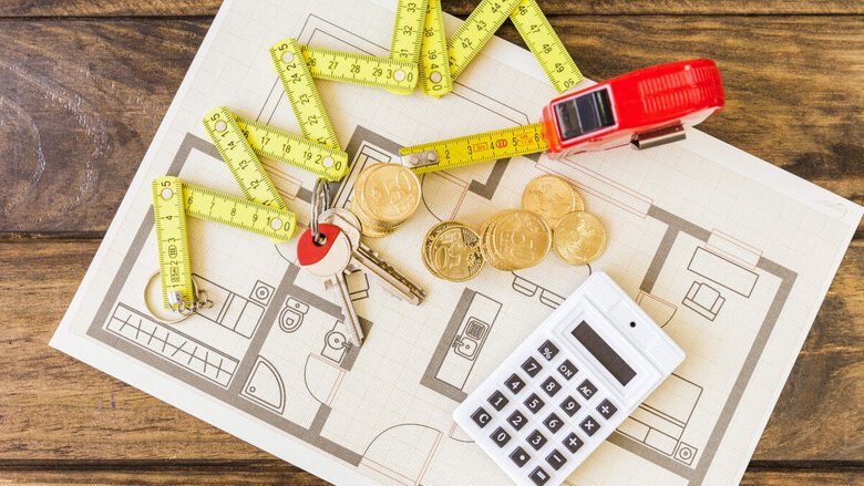 Meglio il mattone o le azioni? I 5 fattori da considerare
